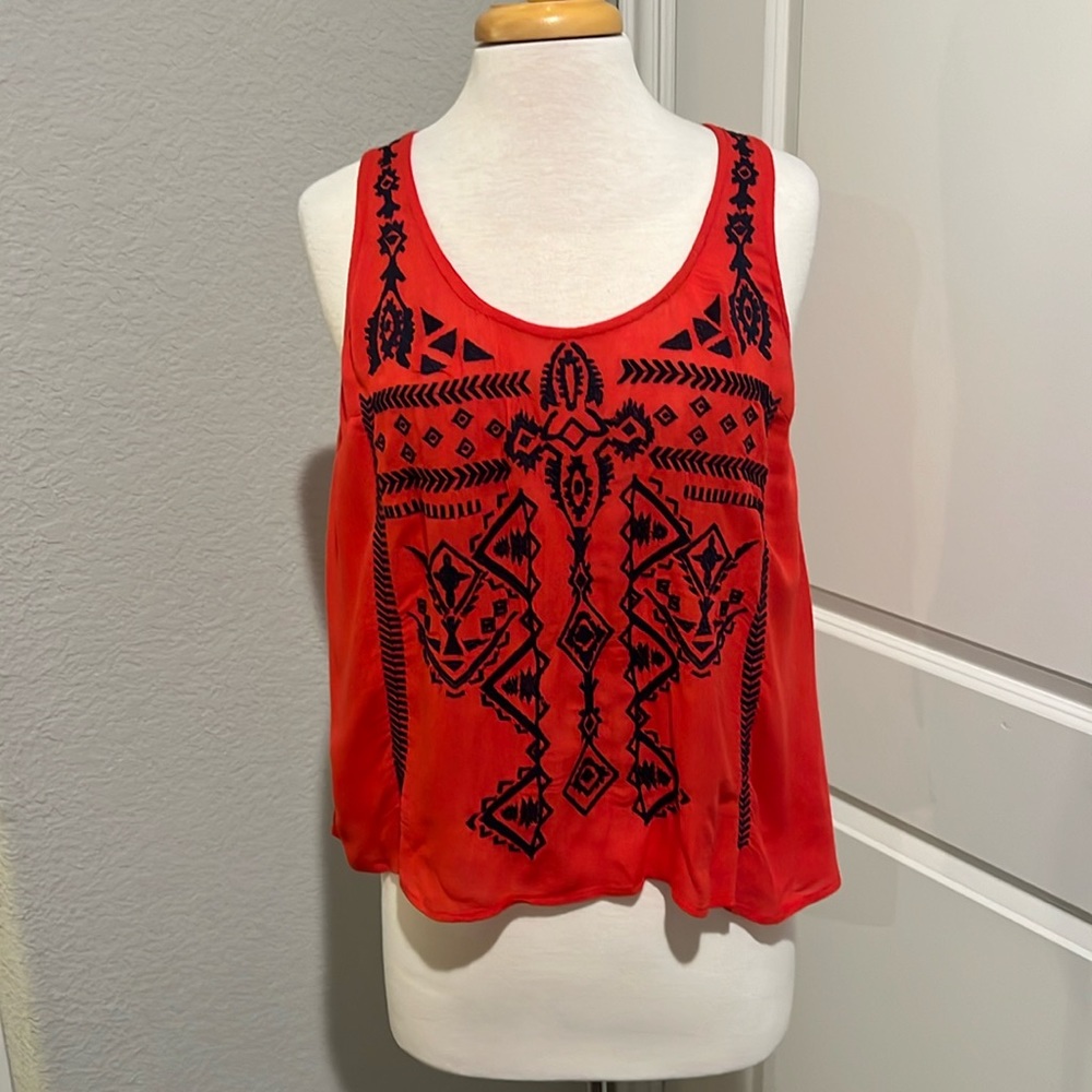 Size M Summer top